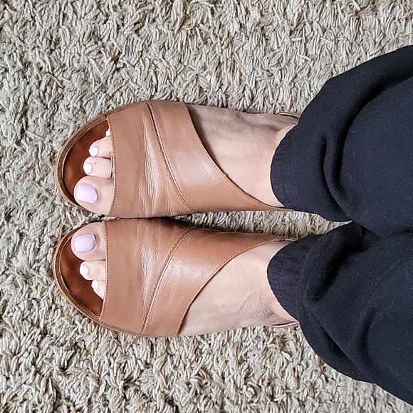 1.State Leather Flats sz 7 - Picture 4 of 4